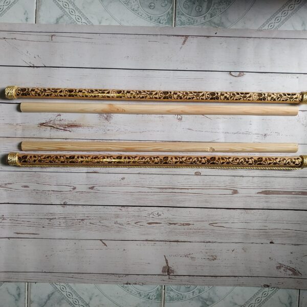 Nẹp tranh bằng gỗ size 50cm